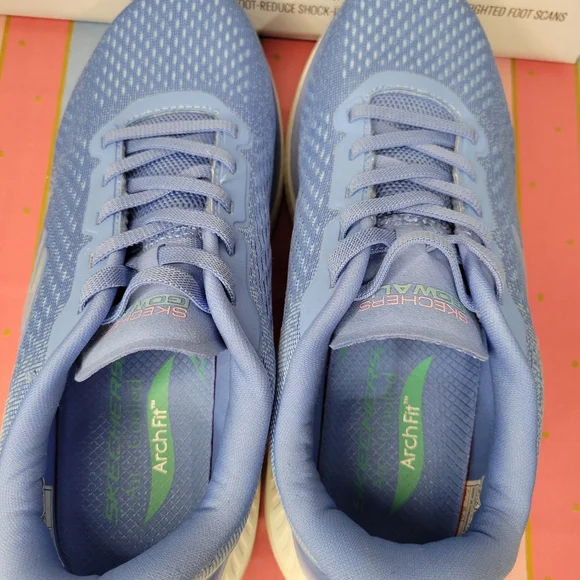 SKECHERS Women's Blue Arch Fit Shoes LIKE NEW - Picture 6 of 9